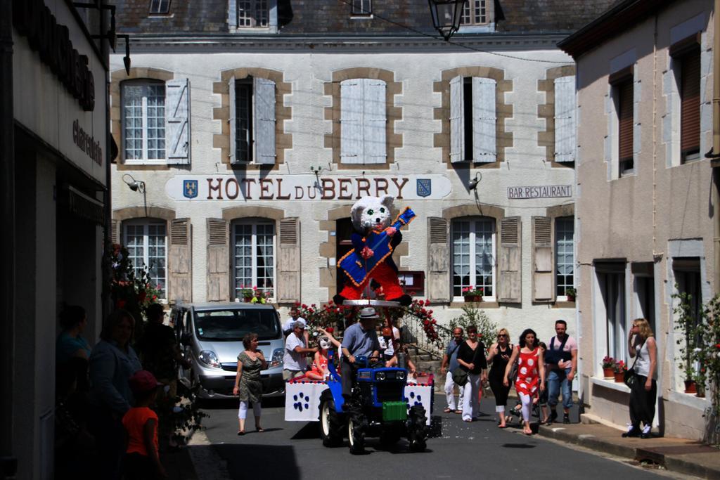 Hotel Du Berry Aigurande المظهر الخارجي الصورة