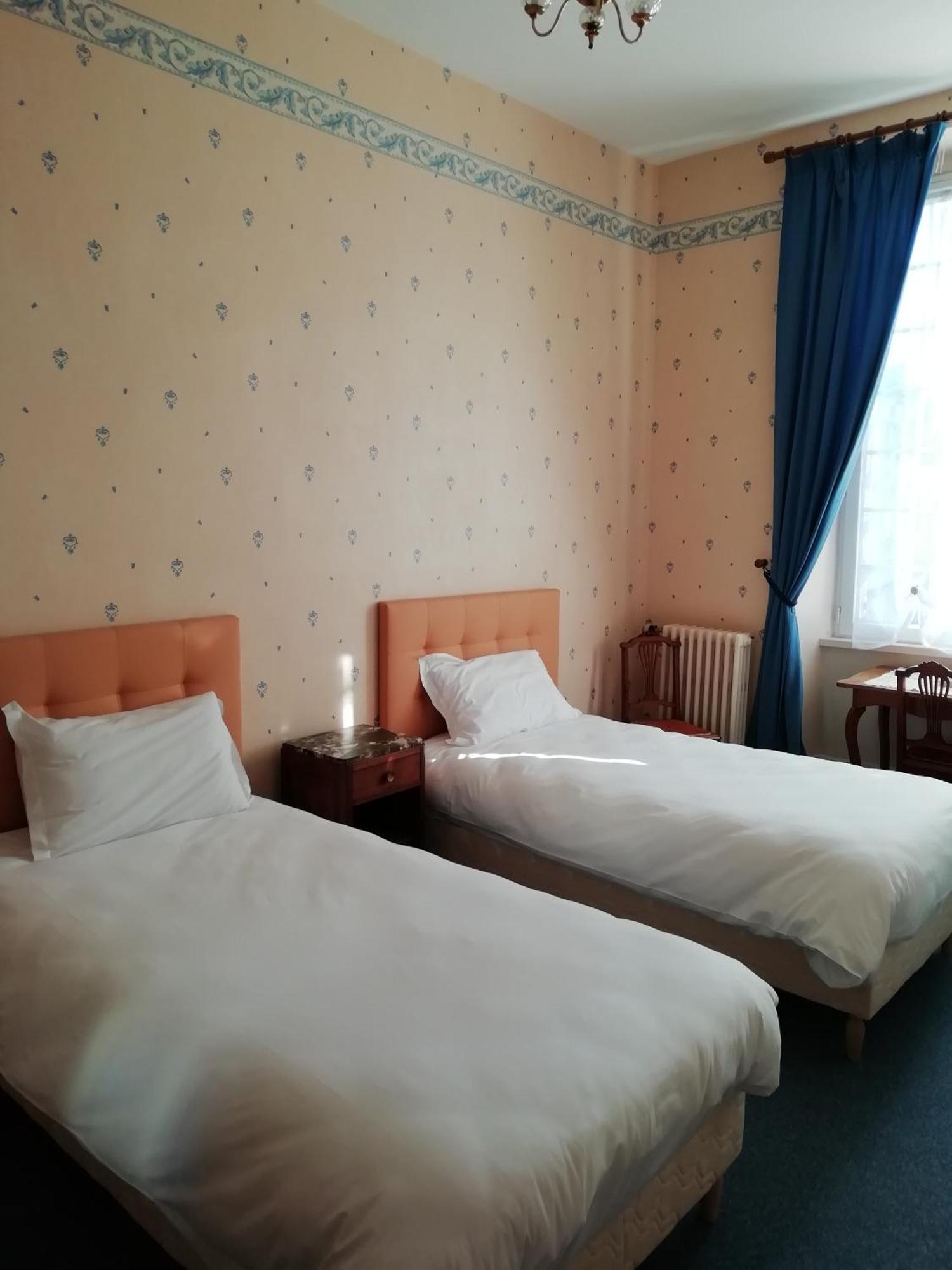 Hotel Du Berry Aigurande المظهر الخارجي الصورة