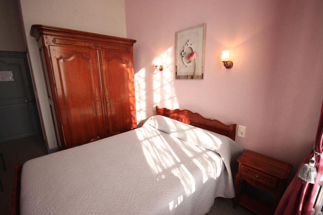 Hotel Du Berry Aigurande المظهر الخارجي الصورة